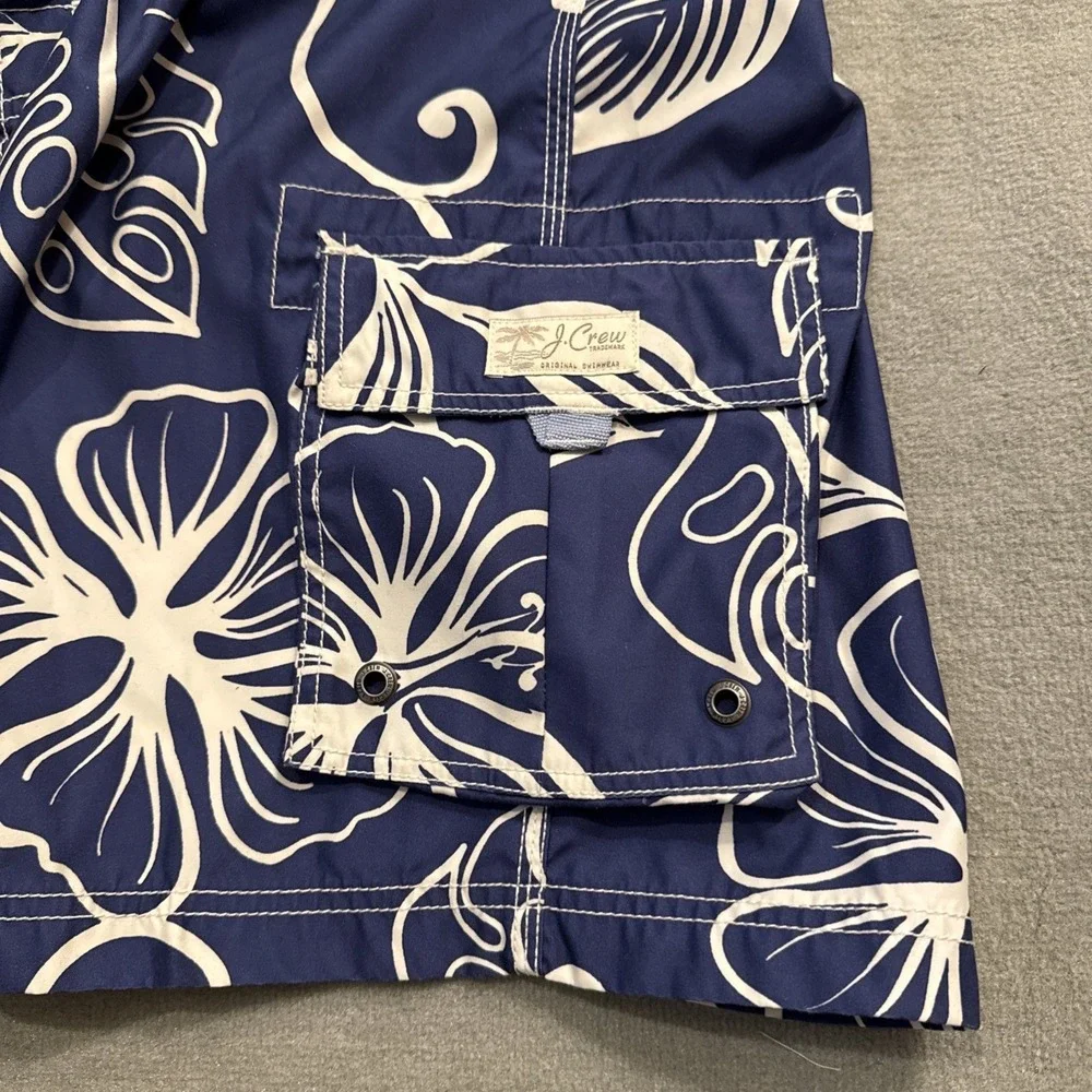 J. Crew Original Swimwear  Floral Trunks Mens Size 32 Hawaiian Cruise Tropical‎